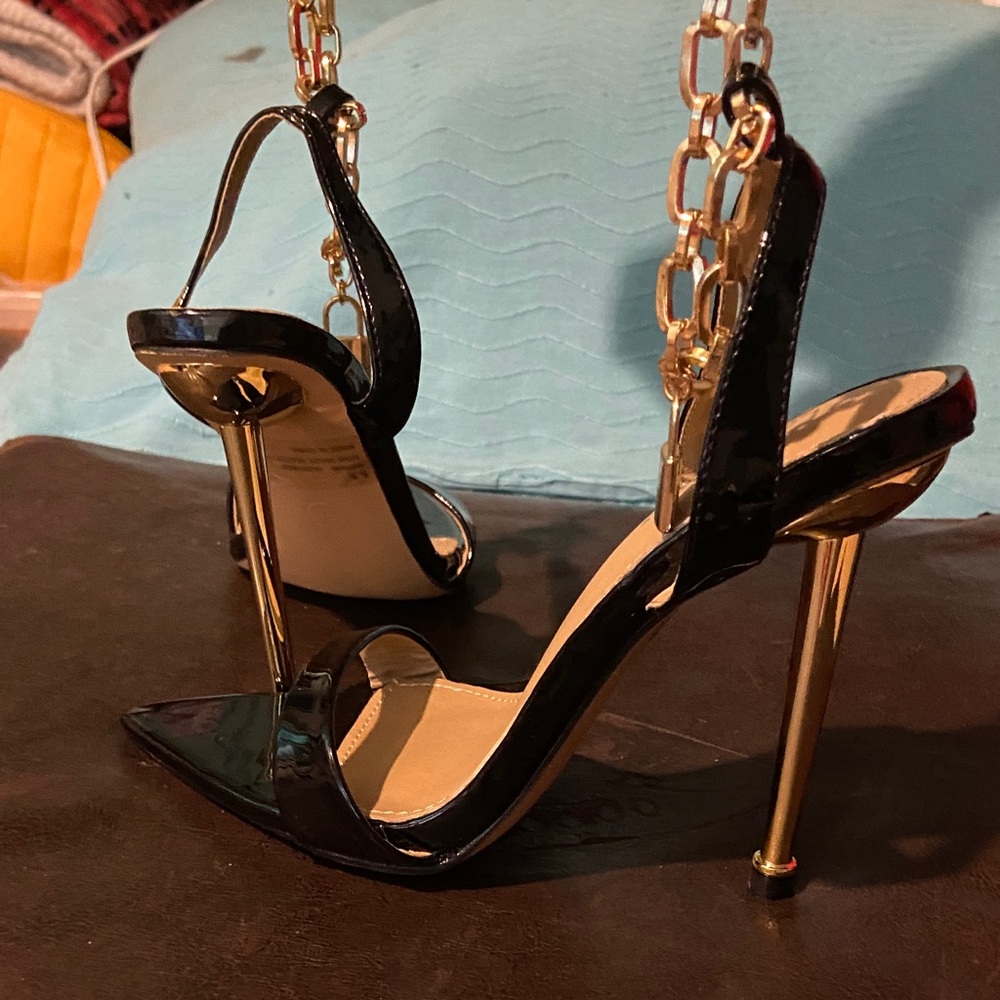 Chic Black and Gold Stiletto Heels